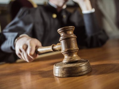Прокурор просить взяти голову Sense Bank Ступака під варту із заставою 150 млн гривень