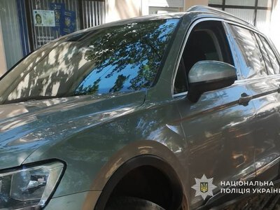 На Конотопщині чоловік викрав авто у знайомої, а в Полтаві потрапив у ДТП