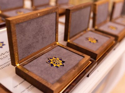 У Києві вручили відзнаки Національна легенда України, серед лауреатів - Брати Гадюкіни і Шон Пен