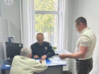 82-річний дід розбещував і ґвалтував 10-річну дівчинку