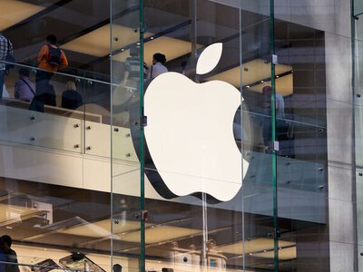 російський VK хоче стягнути з Apple мільйони доларів
