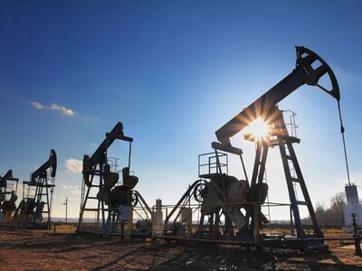 Ціни на нафту впали на тлі надій на відкриття Ормузької протоки