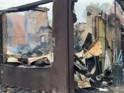 У Дніпровському районі Херсона знищено магазин після удару дроном