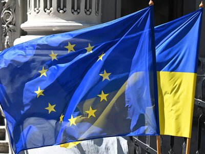 Єврокомісія не планує достроково надати Україні частину позики €90 млрд попри дефіцит бюджету на оборону