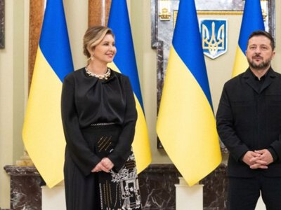 Зеленська з'явилася на публіці разом із чоловіком: увагу привернула незвичайна деталь її образу