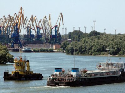Кадровий локдаун: як порти на Дунаї втрачають 100 тисяч тонн експорту щомісяця