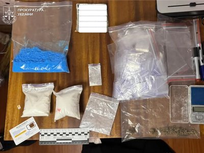 Жителя Нововолинська взяли під варту за підозрою у збуті наркотиків