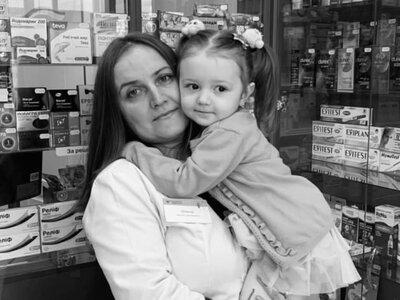 Стало відоме ім’я мами, яка 26 серпня загинула з донькою у Чернігові від удару російського дрона