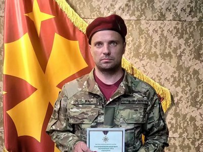 Ще одного мужнього воїна з Гусятинщини нагороджено «Золотим Хрестом»