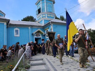 У Луцькій громаді попрощалися з 51-річним військовослужбовцем Русланом Снопком