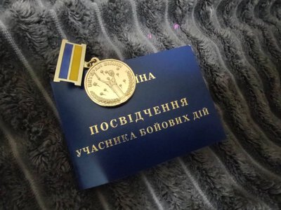 У Дніпрі ветерану відмовили у пільговому проїзді, бо не мав паперового посвідчення