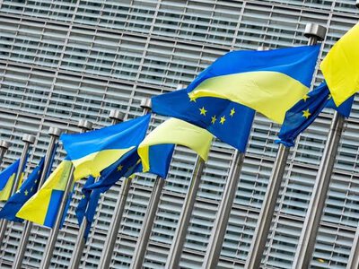 ЄС обговорює нову програму співпраці з Україною вартістю до €100 мільярдів