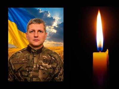 У Мукачеві попрощаються із полеглим Захисником Сергієм Остапенком