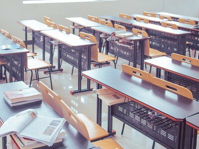 Зменшується кількість закладів освіти і учнівський контингент: готовність Чернігівщини до нового навчального року