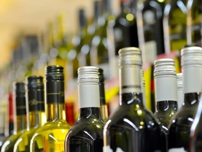 На Закарпатті підприємцям видали понад 1,4 тисячі ліцензій на торгівлю алкоголем, тютюном та пальним
