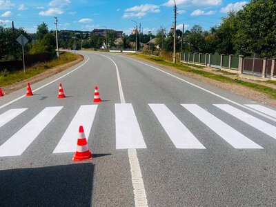 На дорогах Прикарпаття тривають ремонтні роботи: перелік ділянок