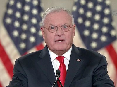 Ви сказали нам не воювати: Келлог розкрив деталі розмови між Трампом і Зеленським про Крим