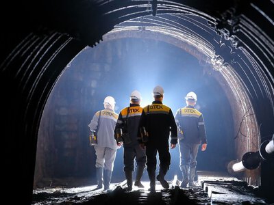 Російський дрон влучив у авто з шахтарями на Дніпропетровщині: загинули двоє працівників ДТЕК