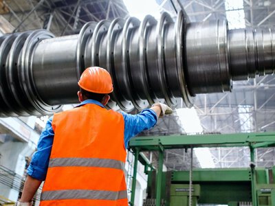 Роботодавці полюють на цих фахівців: назвали ТОП-5 сфер із найбільшою кількістю вакансій