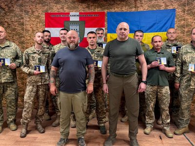 Харченко відзначив 11 бійців 100-ої окремої механізованої бригади