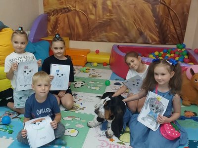 Каністерапія допомогла дітям-переселенцям з Херсонщини в Одесі