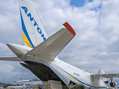 Інцидент біля українського Ан-124. Дрон із вибухівкою в аеропорту Лейпцига пов’язаний з російським ГРУ — ABC News