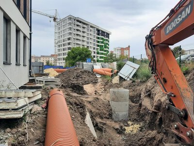 Одним з загиблих через обвал ґрунту в Тернополі виявився неповнолітній: медіа дізнались деталі
