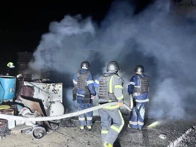 Окупанти вночі атакували Україну балістичними ракетами та дронами: є поранені, пошкоджені будинки й підприємства