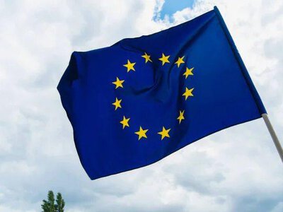 Заголовок: Кому з українців у ЄС може загрожувати першочергова депортація: три категорії