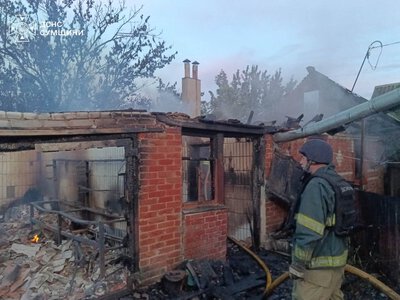 Рятувальники Сумщини ліквідовували наслідки чергової масованої ворожої атаки 