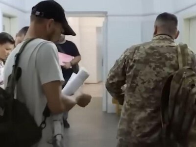 Заброньованим можуть вручати повістки: у ТЦК назвали причини виклику