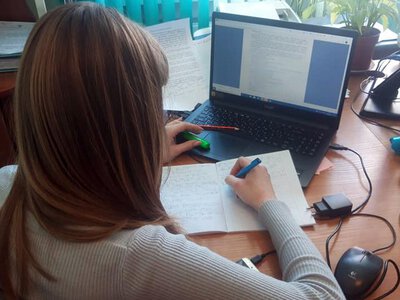 8 шкіл області продовжать навчатися дистанційно