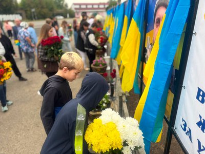 У селі на Городищині відкрили Алею Героїв