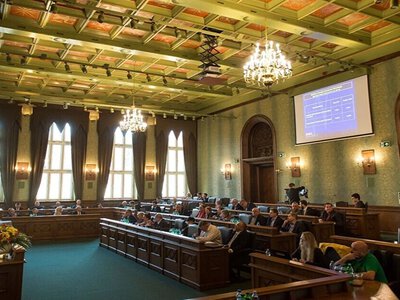Міськрада Вроцлава засудила насильство щодо українців: між депутатами виникла суперечка