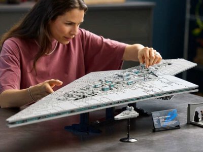 Lego показала величезний набір із кораблем Дарта Вейдера із «Зоряних війн»