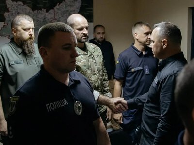 Очільник МВС відвідав Чернігівщину, де евакуювали 180 людей