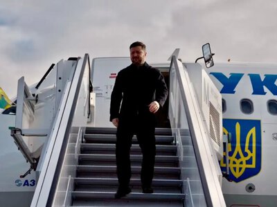 Зеленський прибув з візитом до Молдови