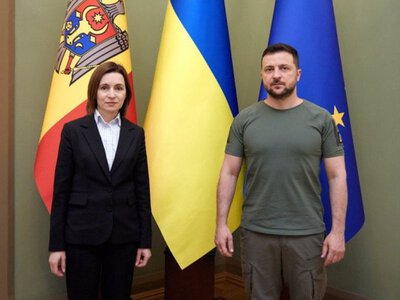 Санду вручила Зеленському в Кишиневі найвищу відзнаку Молдови
