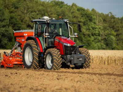 Трактори Massey Ferguson: інновації для зручності