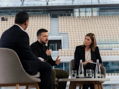 Кандидати в президенти Франції посперечалися на перших дебатах