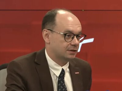 Польща не планує підвищувати виплати українським біженцям