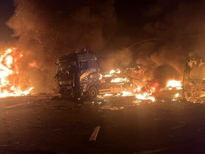 У Святопетрівському знищили сортувальний центр «Нової пошти»: компанія компенсує вартість посилок