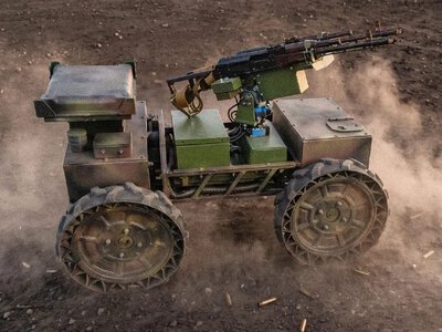 Сили оборони України тестують на передовій роботизовані спарені турелі з автоматами Калашникова