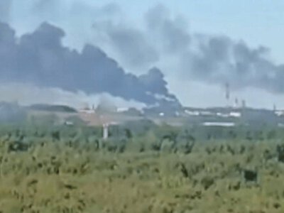 Сили оборони України уразили НПЗ Славнефть-ЯНОС в Росії