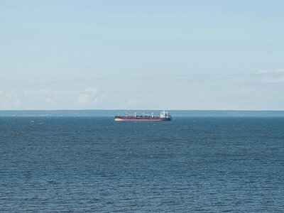 США заявили про розмінування судноплавних маршрутів в Ормузькій протоці