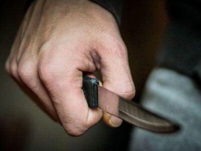 Поліцейський у Рівному ножем поранив двох колег та незаконно проник до будинку