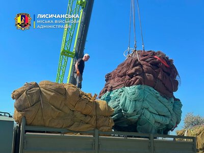 Три бойові підрозділи Сил оборони отримали 20 тонн протидронової сітки від лисичан