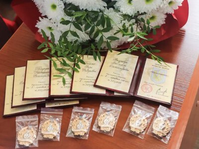 У Вараші шістьом жінкам вручили відзнаки «Мати-героїня»