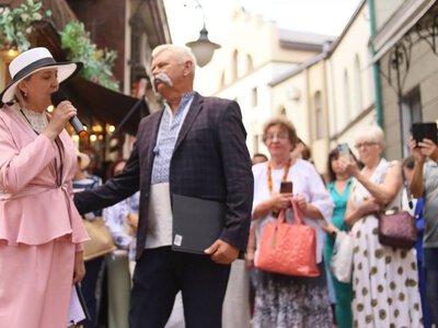 В Івано-Франківську відбулася чергова ретро-екскурсія «Спадщина Франка»