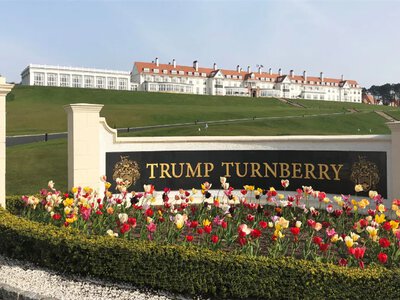 У звинувачених за графіті на гольф-курорті Трампа виявили зв'язок з тероризмом
